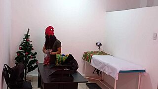 oh wow, the nurse got caught decorating the doctor's office and getting super sexy and hot in the hospital 😍