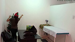 oh wow, the nurse got caught decorating the doctor's office and getting super sexy and hot in the hospital 😍