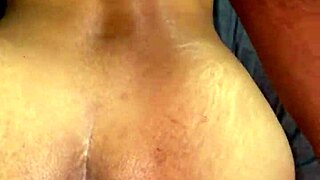 delivery boy gets offer instead of money for parcel