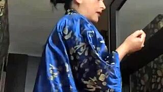 Slutty Geisha Craves Deep Attention