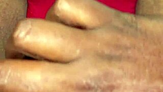 delivery boy gets offer instead of money for parcel