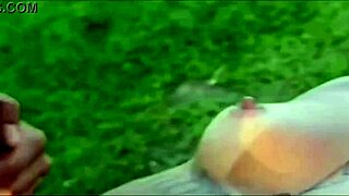 Ana miller e ktal em fodendo na piscina, vamos ver