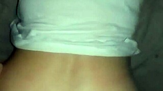 cogi con una rellenita encantadora bent over doggystyle