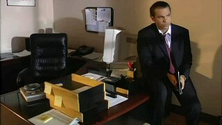 Licking shaved pussy of hannah harper!