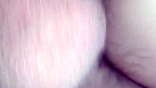 doggy em y�u sướng qu� lồn ra nước