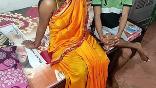 indian son fucks bengali step mom in kitchen role play