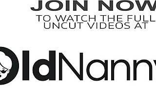 Curvy mature rides cowgirl and takes doggystyle from agedlove