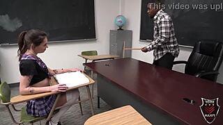 Slutty skater Kasie Castle takes Major's massive cock