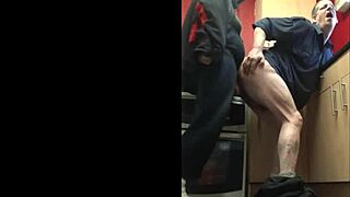 Handling small and big dicks with ease