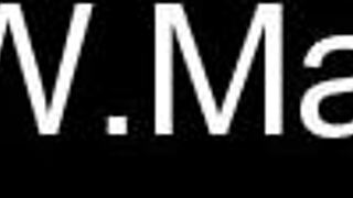 Thai Pussy Rubbed Until Horny Water Bursts