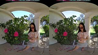 i'm jazmin luv and i'm so hungry for that big cock