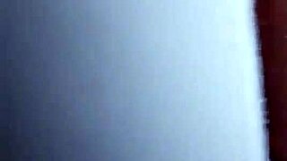 Mi madrastra es infiel anal creampie en el baño con madura latina