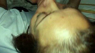 dulcevaginaspro - la vecina me lo chupo rico y yo yo se la chupe rico le meti su juguete preferido