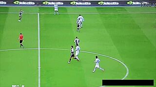 Russian super slut MILF Alysa Gap enjoys double anal with huge gapes