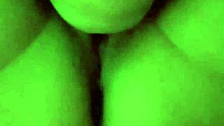 Saya Ingin Menjilati Lubang Kemaluanmu Bu