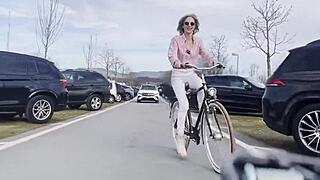 Miss Daisy Diamond On Wheels Bike Vlog