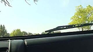 Seductive girlfriend perfectly mixes cock-riding and oral-service job