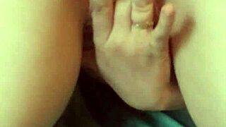 lacy martinez plays with her self, big ass fingering masturbation