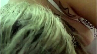 Comi O Cu Da Loira Gostosa De Langerie Branca De Manhã Cedo Ela Senta De Mais