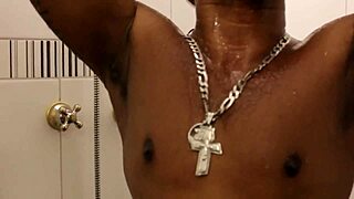 He convinced his wife to have sex before work 😏