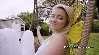 Spinner in Leggings Feels Intense Pleasure Banging Huge Dick