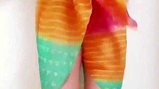 Hot Indian shemale dances naked in desi porno