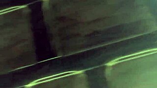 mulher casada infiel pega chupando quando esta sozinha em casa