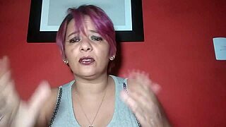 Uma mulher e dois segredos fui arrombada por 3