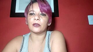 Uma mulher e dois segredos fui arrombada por 3