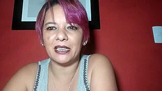 Uma mulher e dois segredos fui arrombada por 3