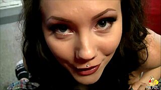 Ashton pierce - her pussy talks