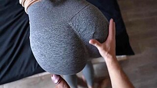 Step mom helps step son cum inside pussy quickly 😏