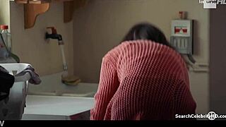 What's in Edwige Baily Treve S01E02?