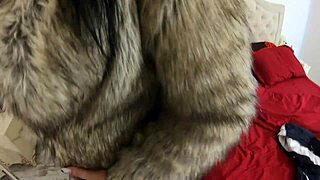 Preview-Milfycalla Masturbating In Fur Coat And Shiny High Heels, Ass Worshiping Cum Covered Pussy Orgasm Taboo Mommy Roleplay.