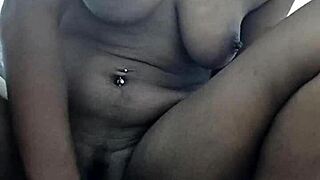 Watch me performing rough fisting on this huge homemade toy.