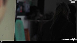 What's in Edwige Baily Treve S01E02?