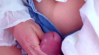 enjoy my hands rubbing hairy pussy, but hold cum for insertion fun