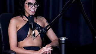 Bia Hot Discusses Preferences in Podcast with Elisa Sanchez