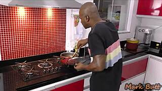 Chamei A Cavala Thays Santos Pra Jantar E Comi O Rabo Dela No Pelo