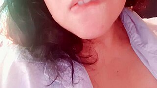 I Want My Neighbors To See Me Masturbating Outdoors