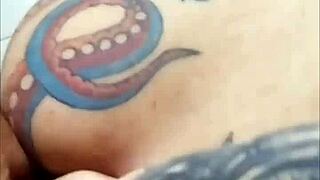 They burst my ass in this latina colombia amateur video