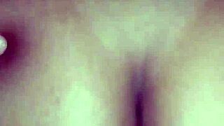 Gordinha Gostosa Shows Off Her Grande Bunda in Sensual Display