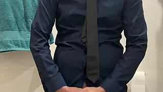 Hung Daddy's Hard Jerking Contrasts with Beastly Cum