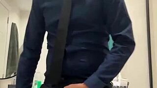 Hung Daddy's Hard Jerking Contrasts with Beastly Cum