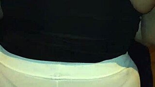 Acosando A Madura Venezolana Culona En Las Calles De Lima Con Hilo Rojo Parte 2