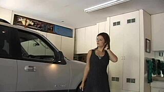 Does Bailey Brooks Love Being Eaten Out Before Fucking?