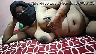 Hot sensuous bhabhi girl fulfills her sex desire by opening her clothes