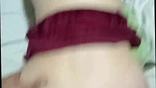 Vino Tinto Pongo A Mi Hembra A Gemir Bien Rico