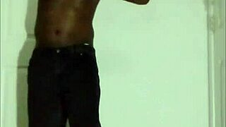 Changing my favorite dance name from the heart break llamasr dance to the heart make llamasr dance2