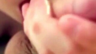 minha madrasta vem ao meu quarto para beber leite